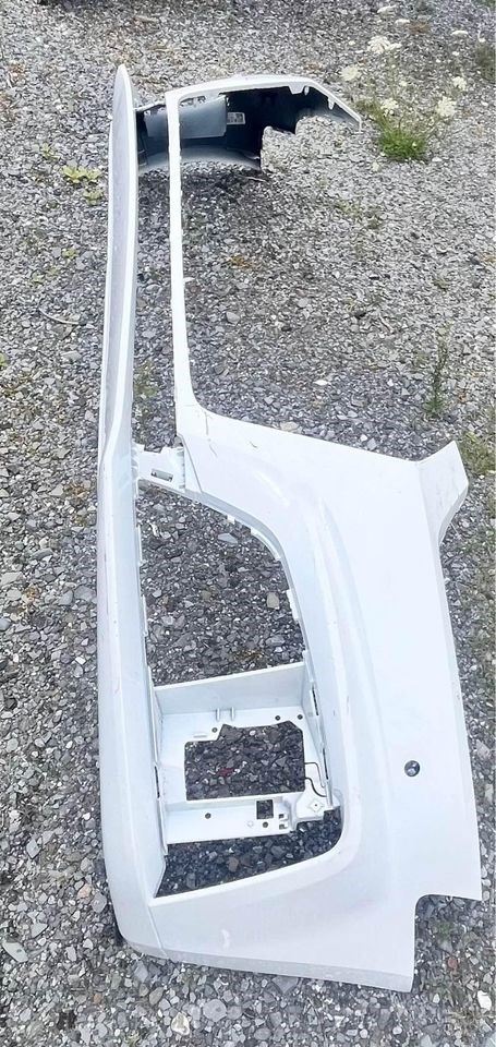 Refuerzo de defensa delantero usado original (OEM) Audi A4 Allroad 2017-2024