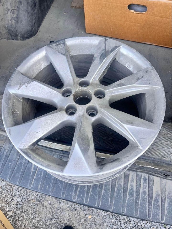 Wheel usada original (OEM) Lexus Lexus RX350 2016-2019