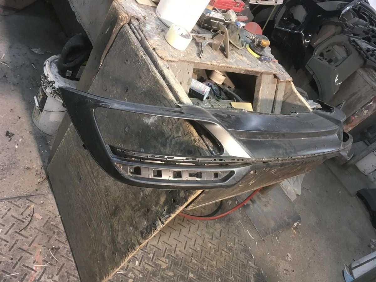 Rear bumper valance panel used genuine OEM Hyundai Elantra 2019-2020