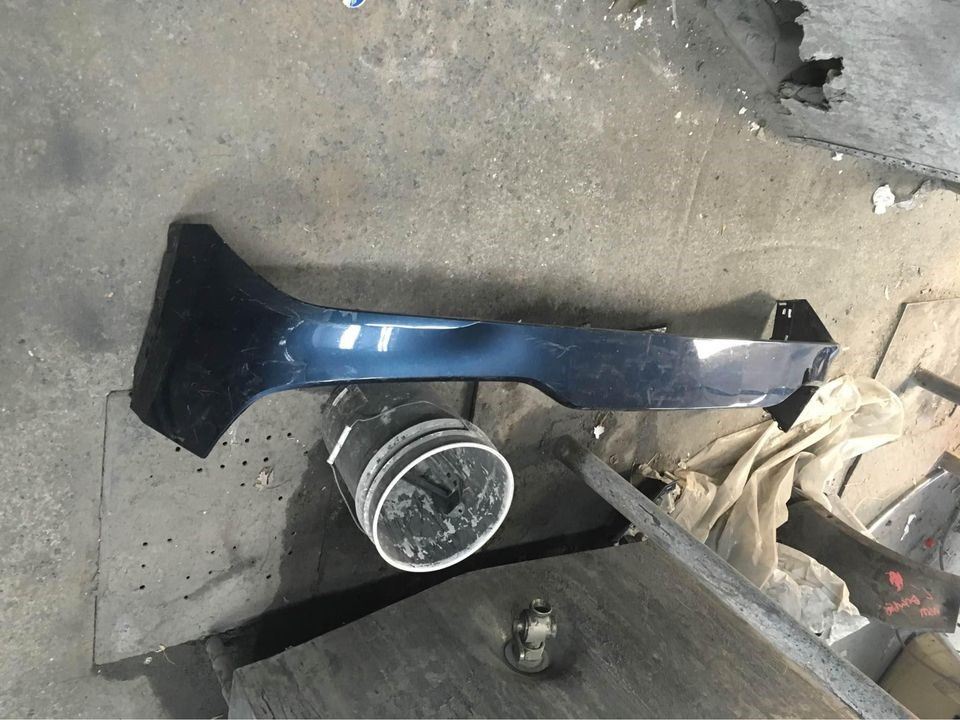 Front bumper cover upper used genuine OEM KIA Sportage 2023-2025