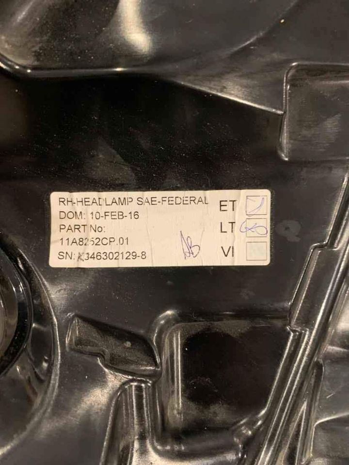 Headlamp Assembly used genuine OEM Ford F-650 2016-2021