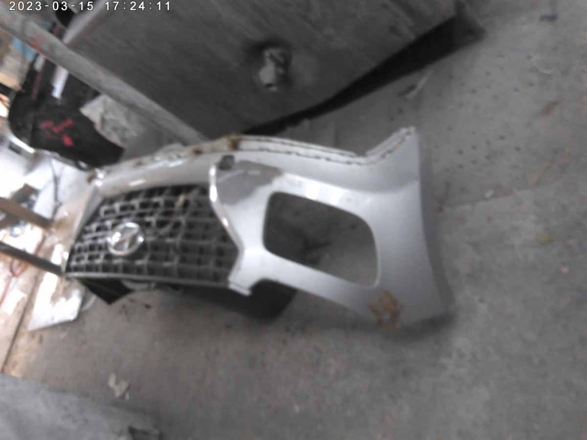 Parrilla usada original (OEM) Hyundai Venue 2020-2024