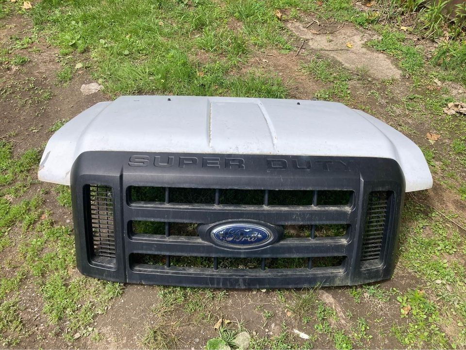 Hood panel assembly used genuine OEM Ford F-250 Super Duty 2008-2010