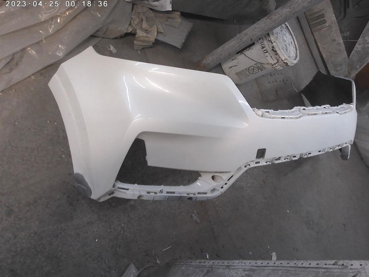 Front bumper cover used genuine OEM KIA Carnival 2022-2024