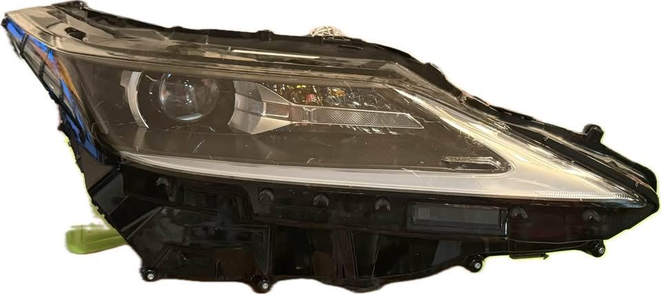 Faro derecho usado original (OEM) Lexus RX350 2023-2025