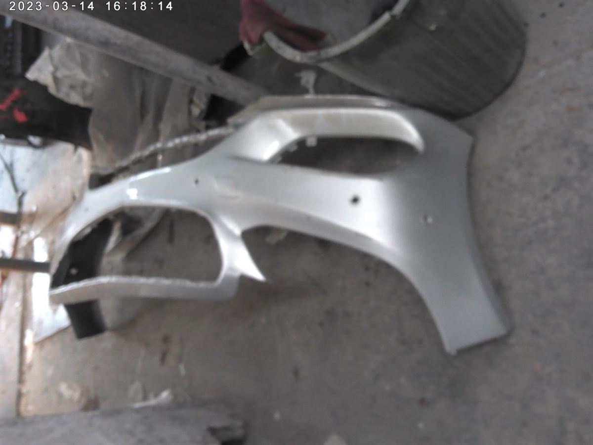 Refuerzo de defensa delantero usado original (OEM) Mercedes-Benz E350 2010-2017