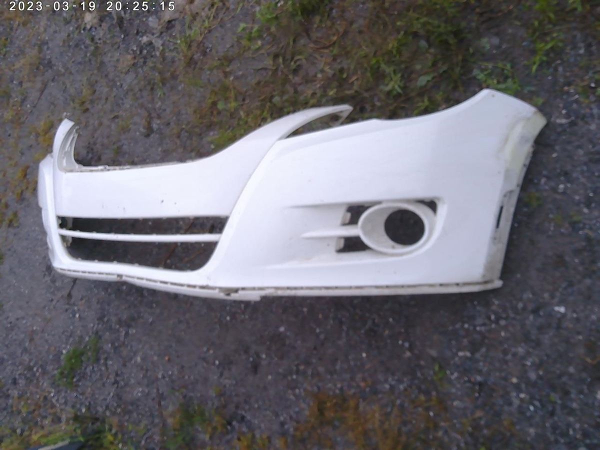 Front bumper energy absorber used genuine OEM Volkswagen Tiguan 2009-2011