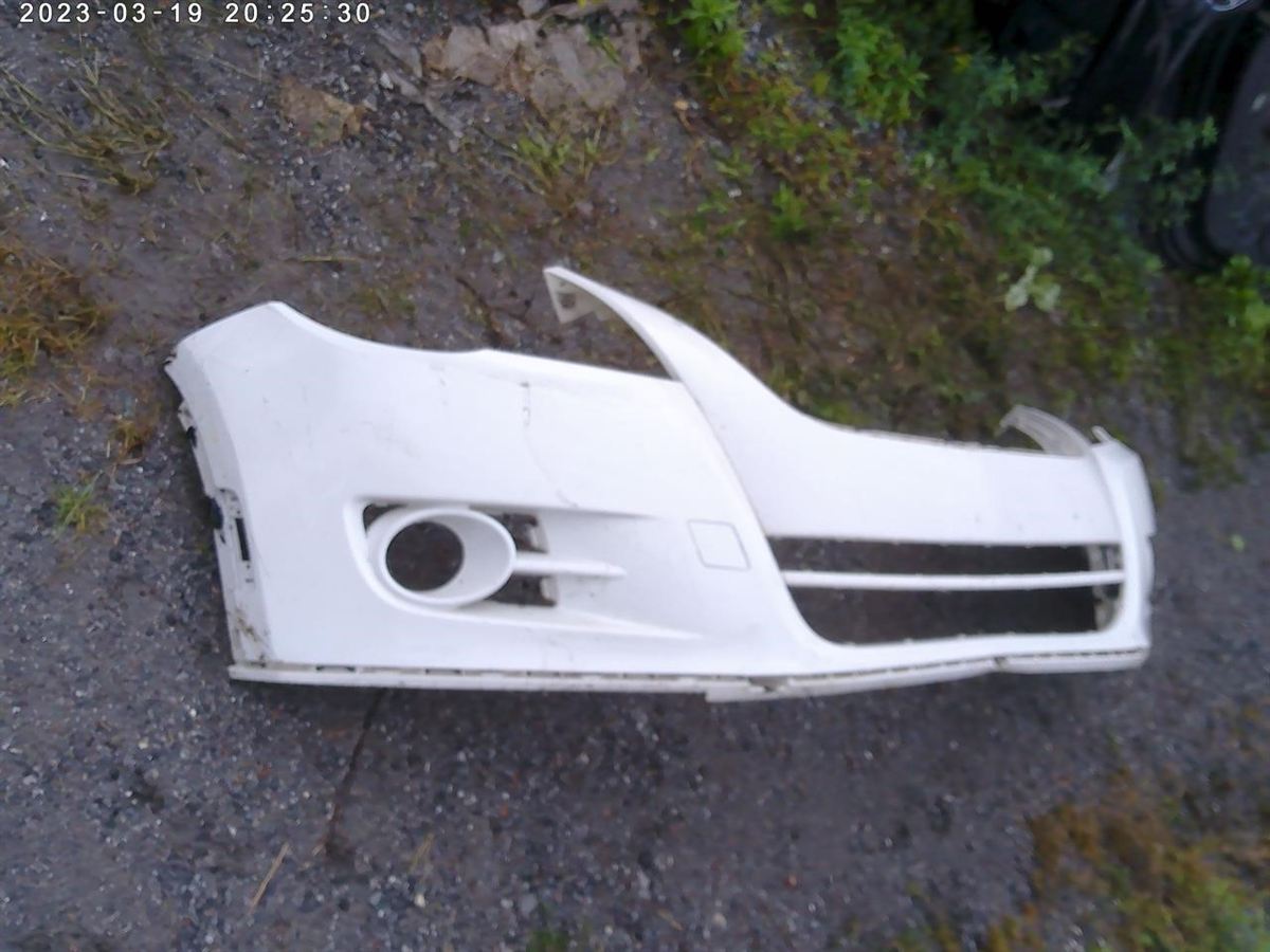 Front bumper energy absorber used genuine OEM Volkswagen Tiguan 2009-2011