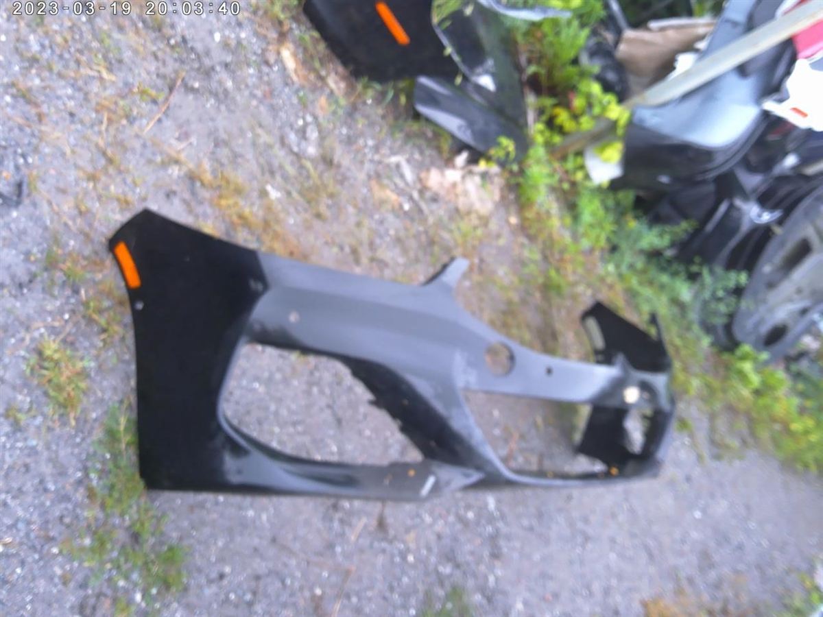 Front Bumper Cover used genuine OEM