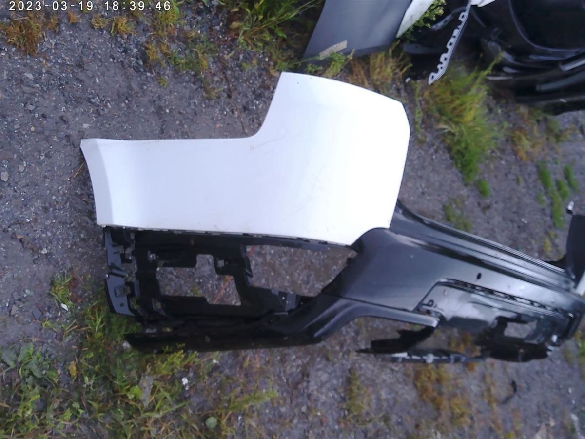Rear bumper reinforcement used genuine OEM Land Rover Range Rover 2013-2022