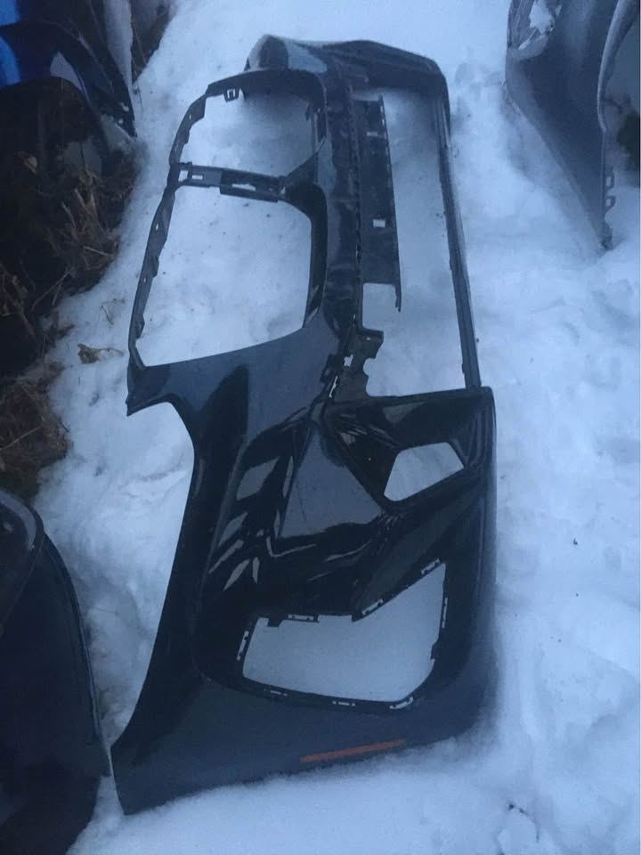 Front bumper cover used genuine OEM BMW X4 2022-2025
