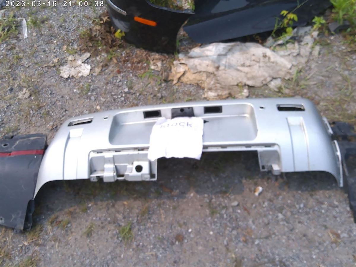Rear Bumper assembly used genuine OEM Land Rover Defender 2020-2023