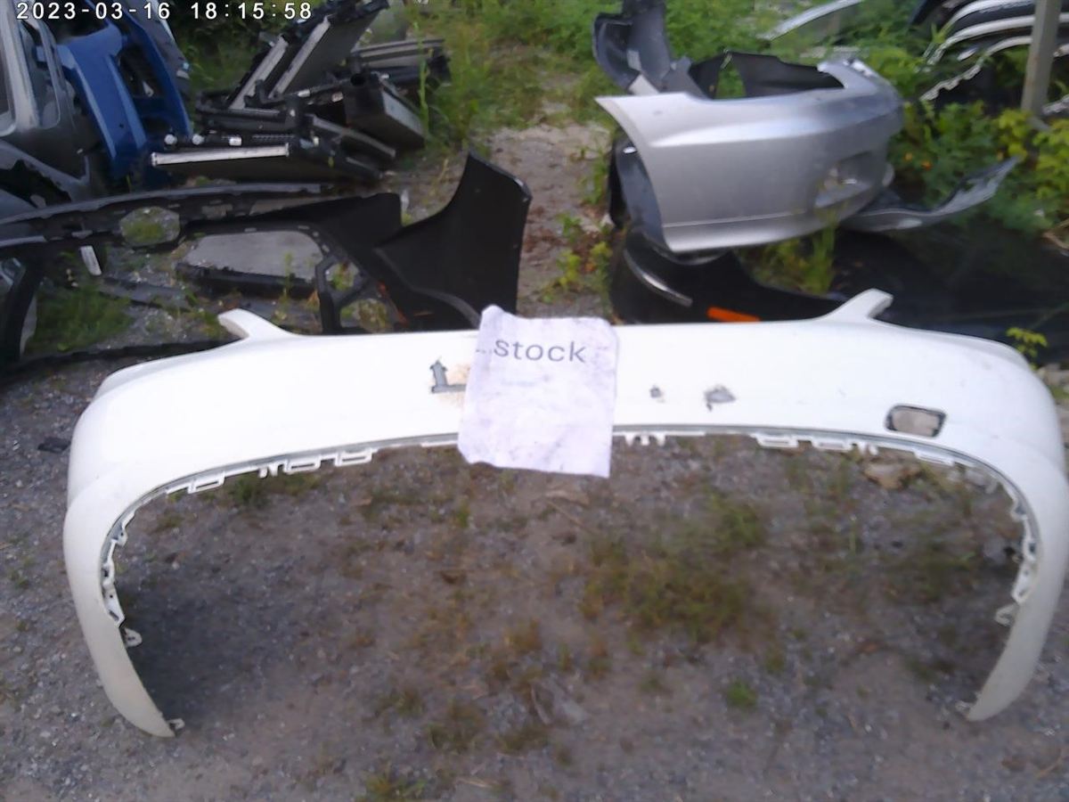 Defensa (parachoques) trasera usada original (OEM) Mercedes-Benz C300 2015-2018