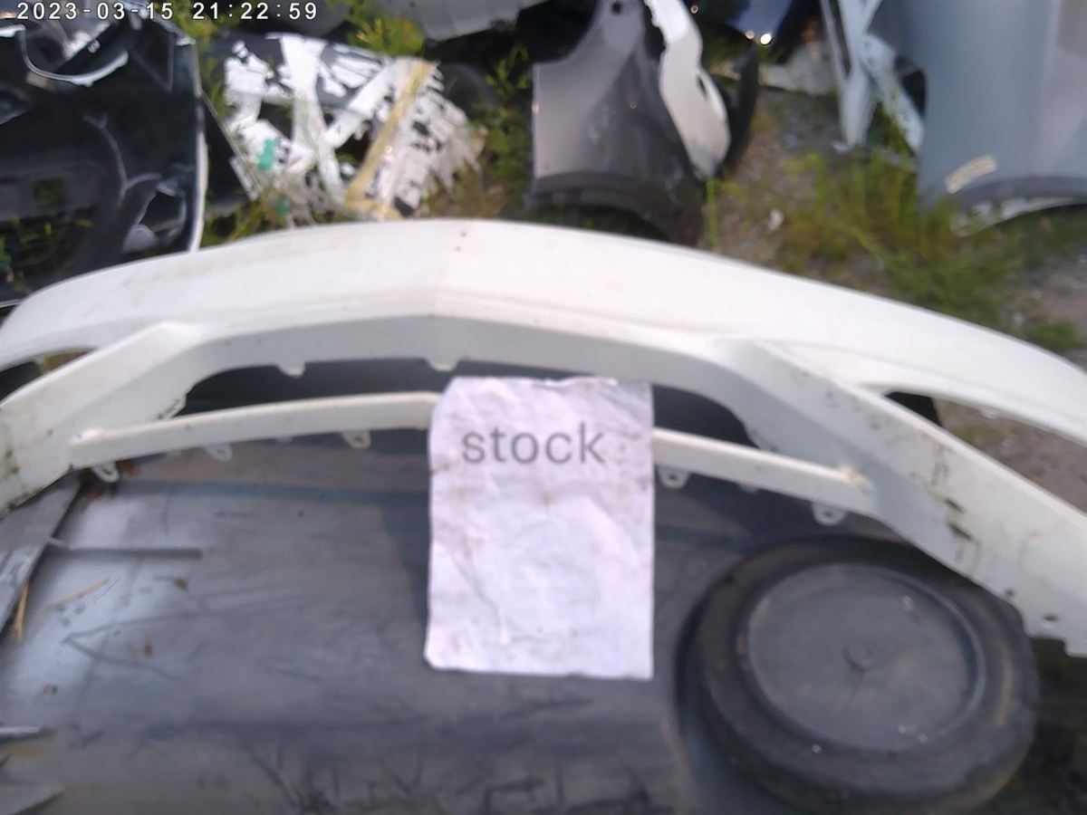 Refuerzo de defensa delantero usado original (OEM) Acura ILX 2016-2018