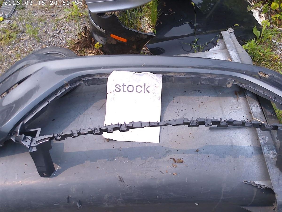 Front bumper energy absorber used genuine OEM Hyundai Tucson 2016-2018