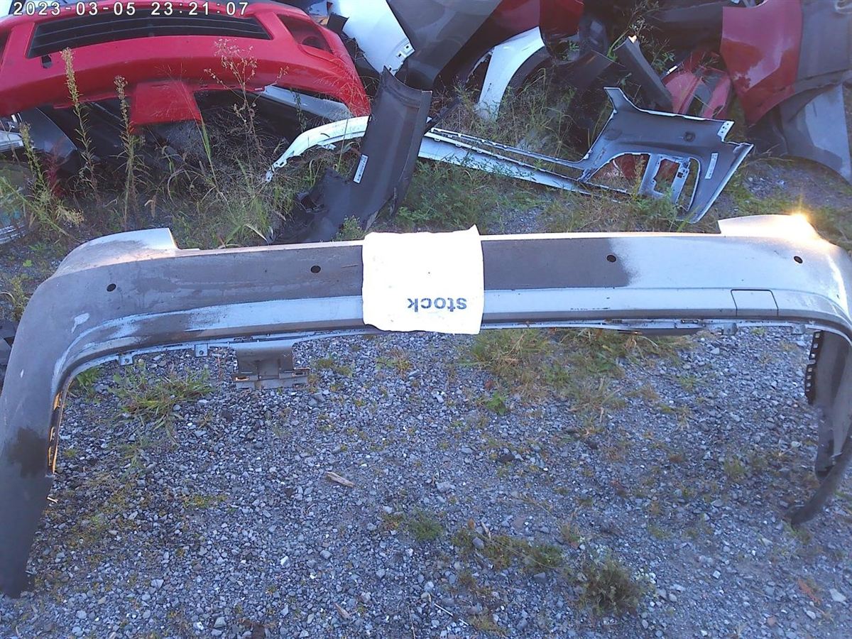 Rear Bumper Cover used genuine OEM Mercedes-Benz Mercedes E-Class 2010-2013