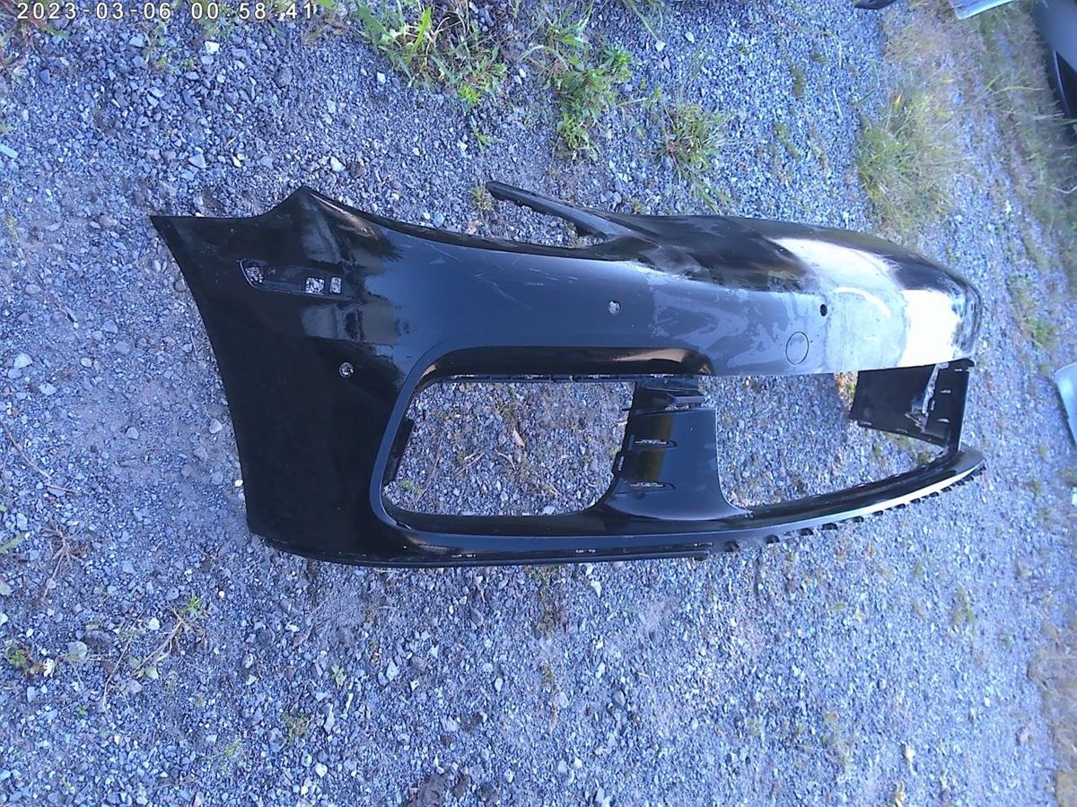 Front Bumper Cover used genuine OEM Porsche Porsche Panamera 2017-2020