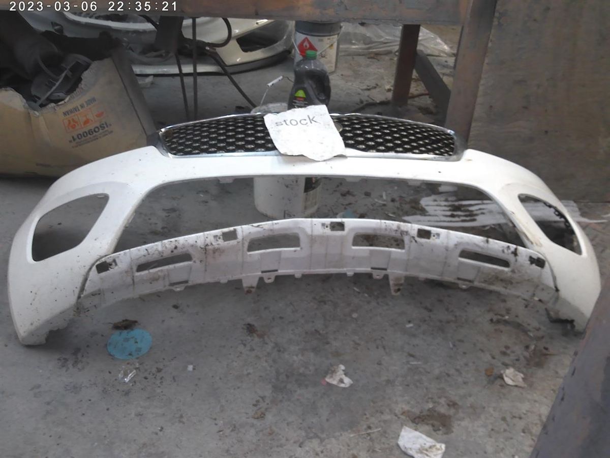 Left front bumper insert used genuine OEM KIA Sorento 2016-2018