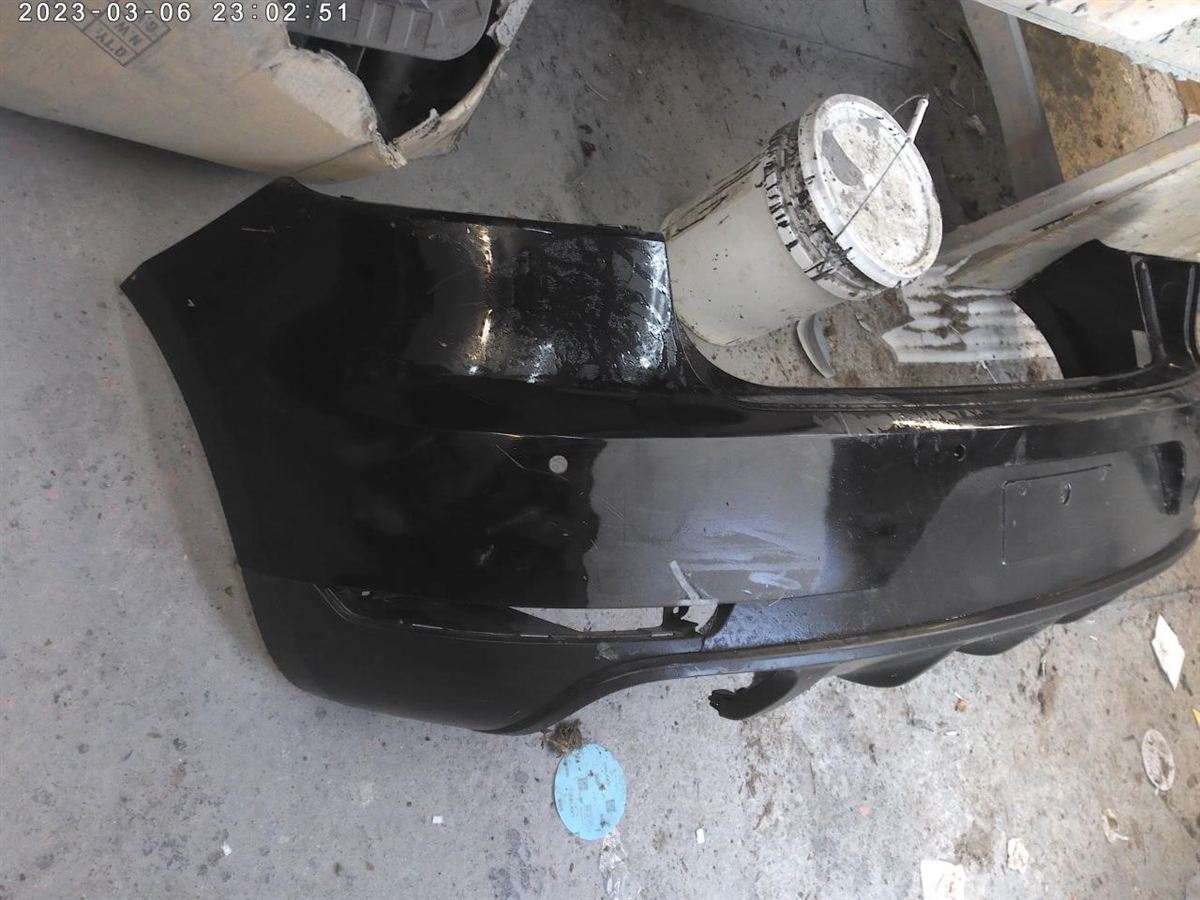 Defensa (parachoques) trasera usada original (OEM) Porsche Macan 2015-2021