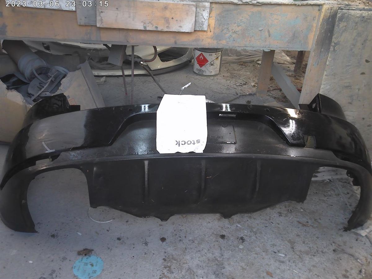 Defensa (parachoques) trasera usada original (OEM) Porsche Macan 2015-2021