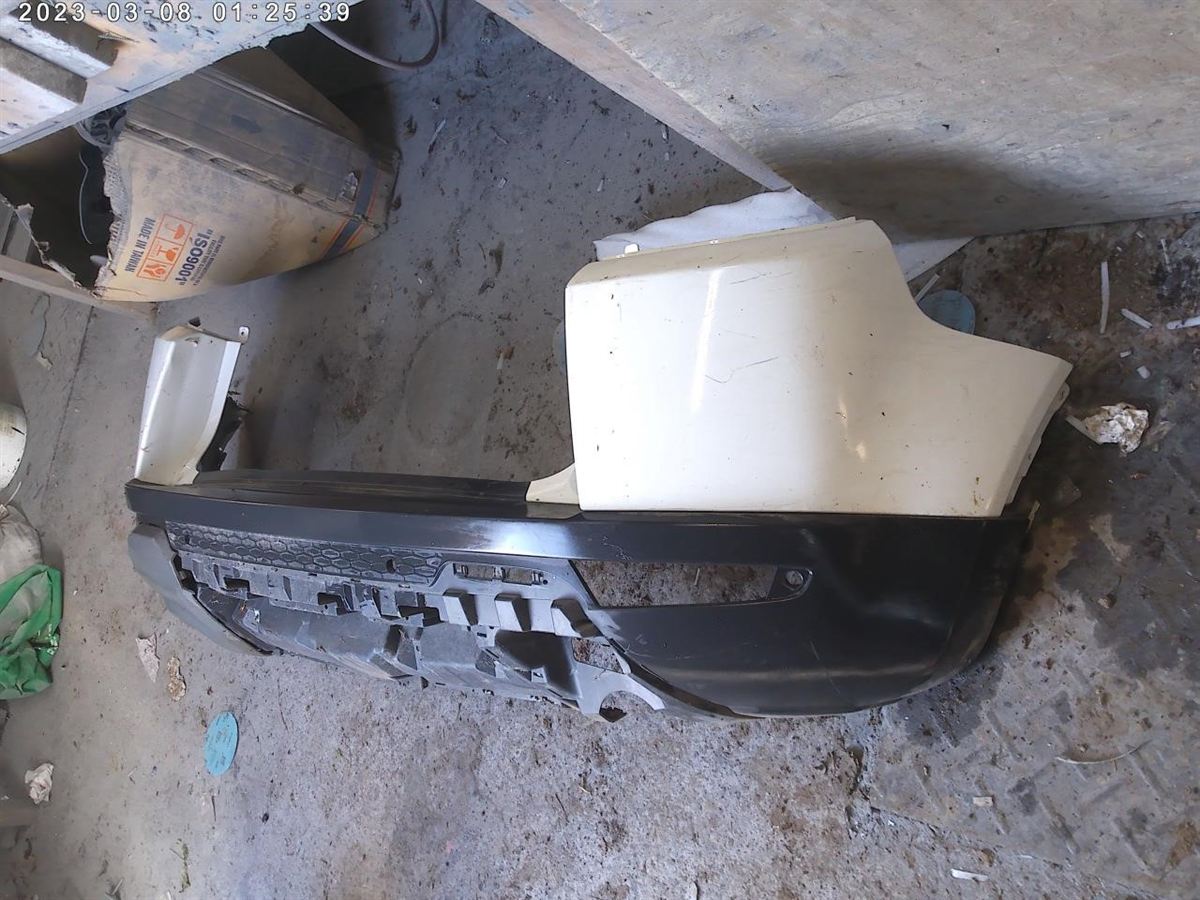 Defensa (parachoques) trasera usada original (OEM) Land Rover Evoque 2012-2019