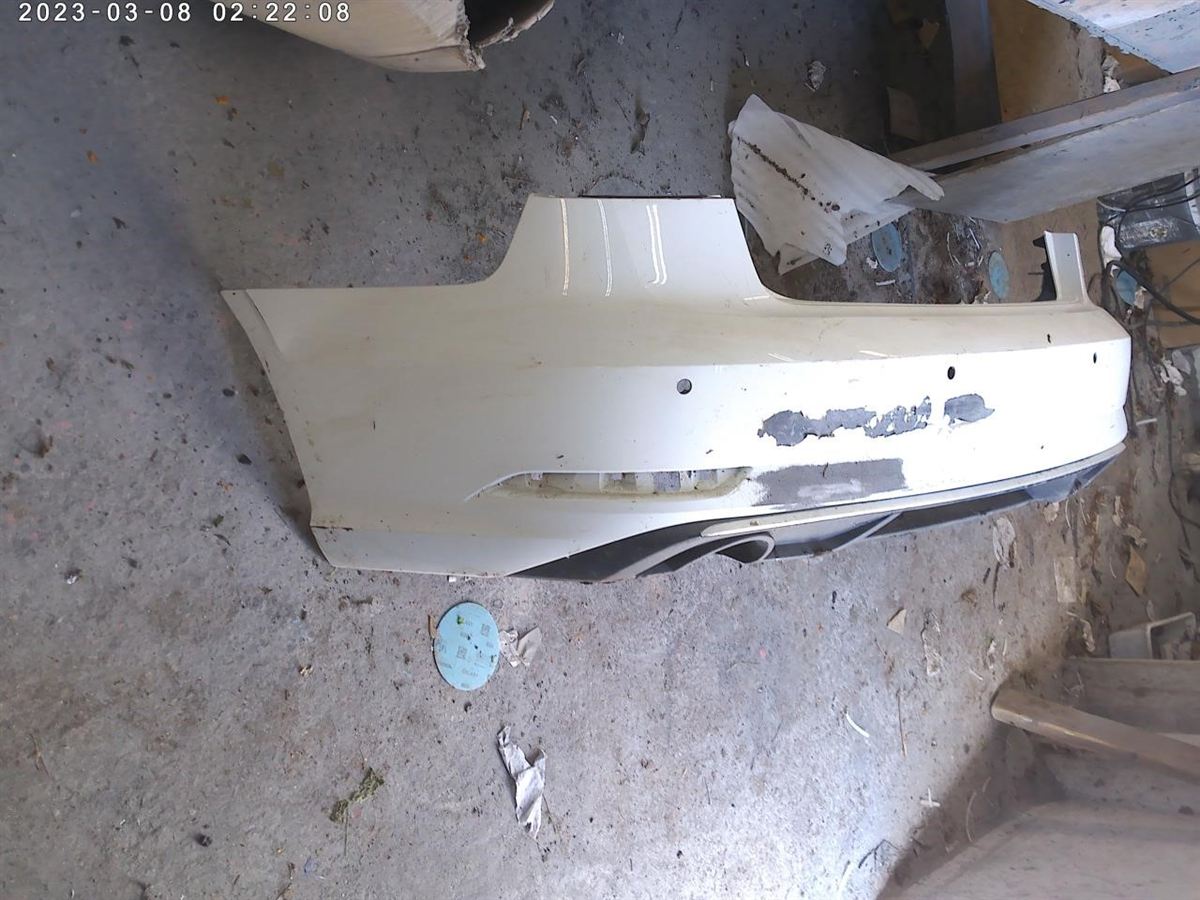 Refuerzo de defensa trasero usado original (OEM) Audi A3 2015-2020