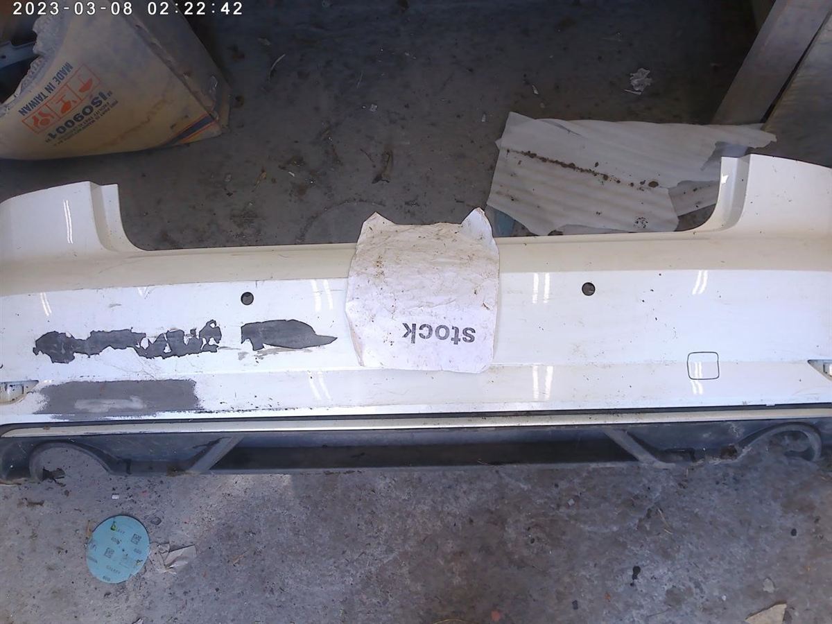 Refuerzo de defensa trasero usado original (OEM) Audi A3 2015-2020