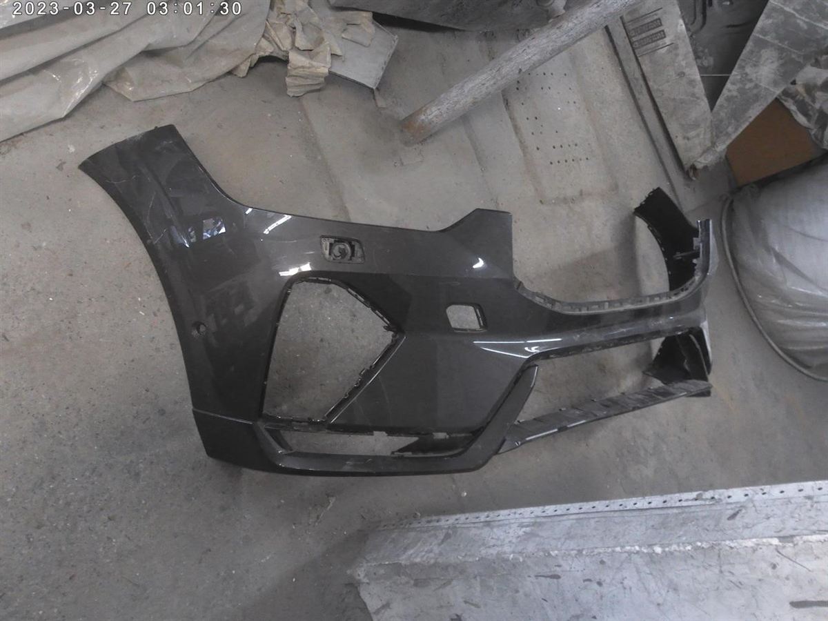 Front Bumper Cover used genuine OEM Volvo Volvo XC60 2022-2025