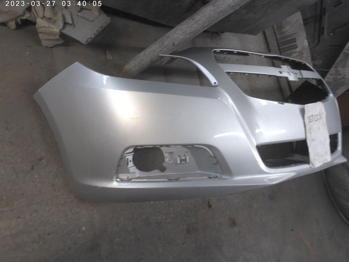 Front bumper energy absorber used genuine OEM Chevrolet Malibu 2008-2012
