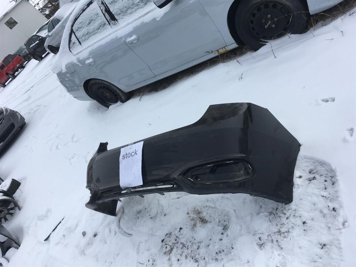 Defensa (parachoques) trasera usada original (OEM) Acura ILX 2016-2018