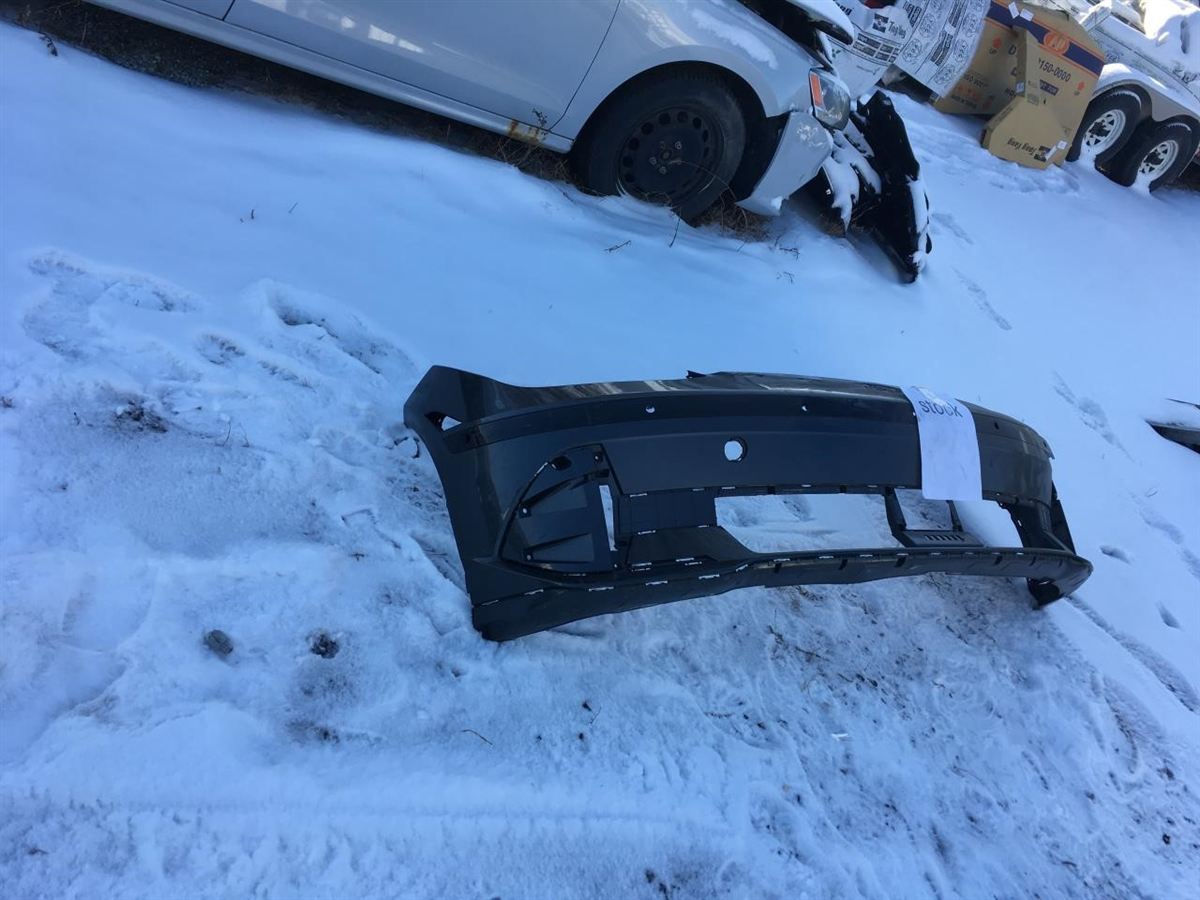 Left front bumper molding used genuine OEM Hyundai Ioniq 6 2023-2025