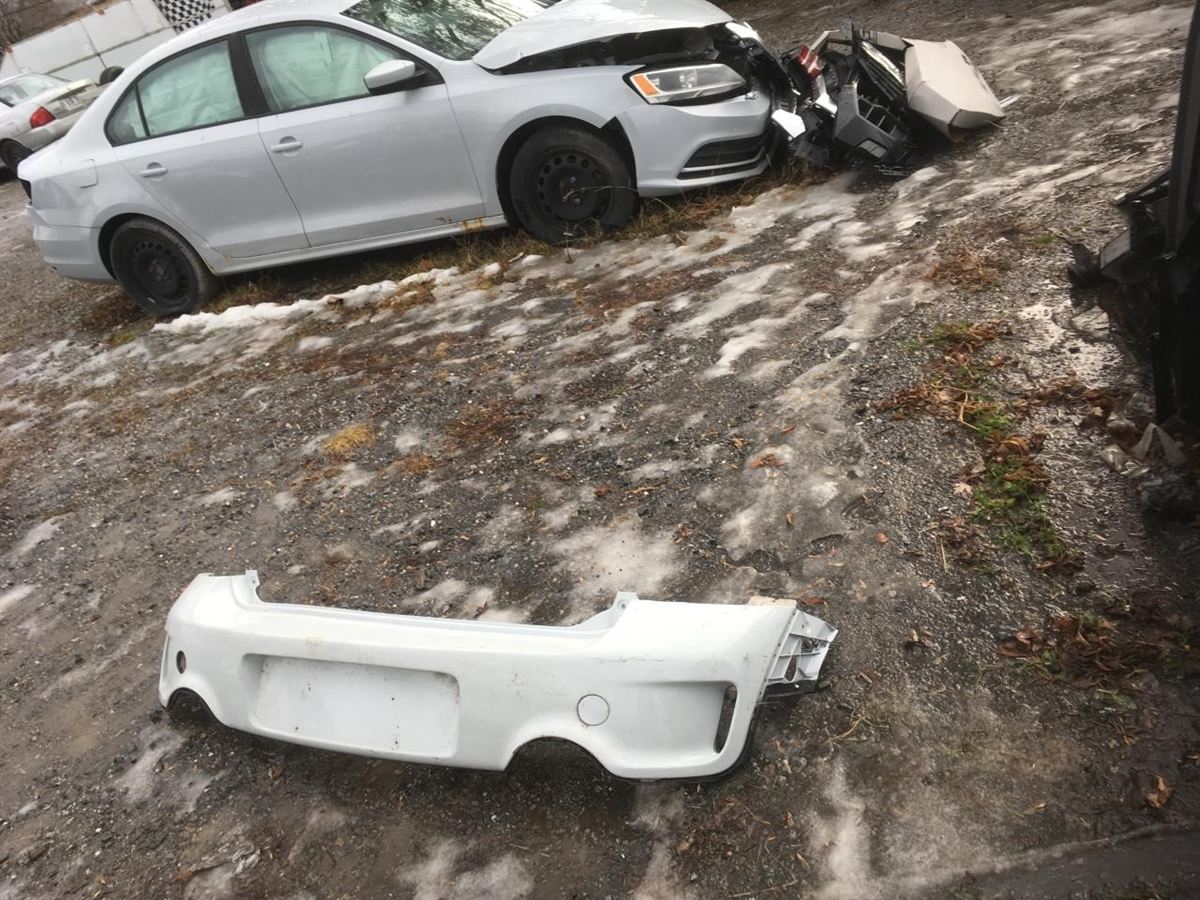 Rear bumper cover used genuine OEM Mini Cooper Countryman 2011-2016