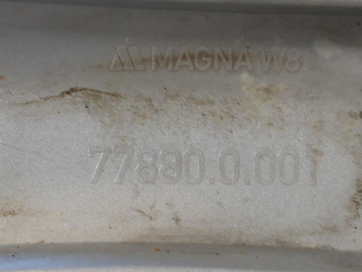 Defensa (parachoques) trasera usada original (OEM) Jaguar F-Pace 2017-2020
