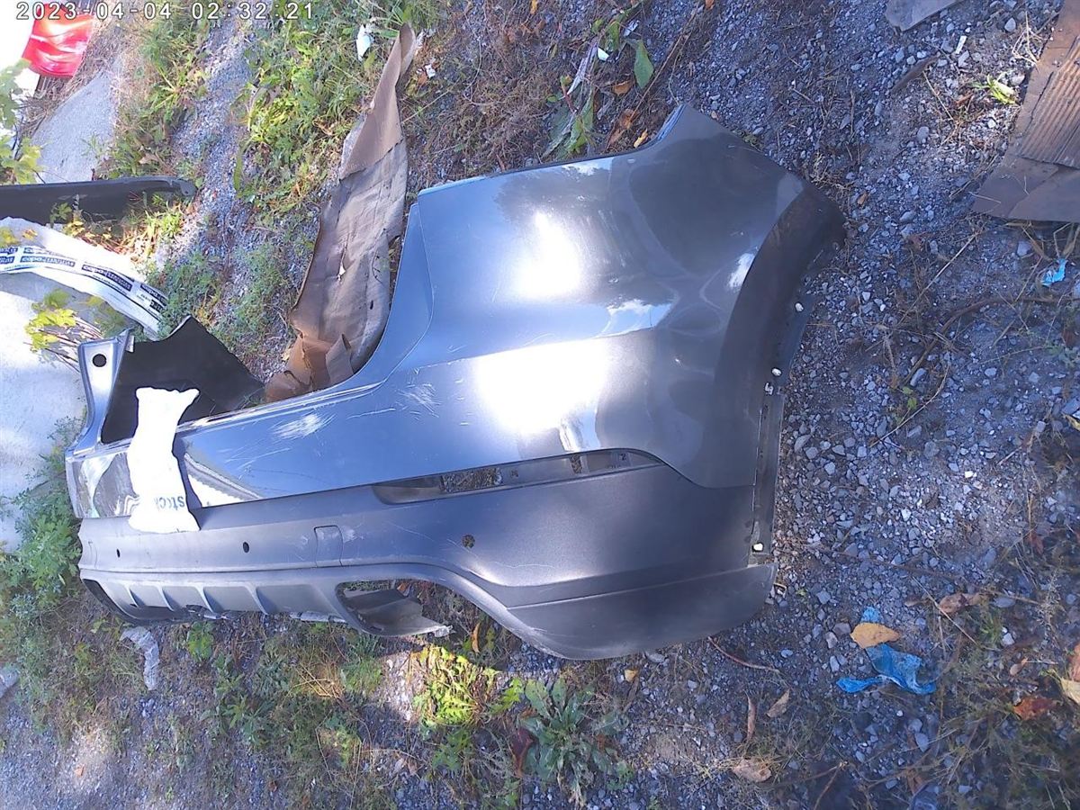 Defensa (parachoques) trasera usada original (OEM) Porsche Cayenne 2019-2023