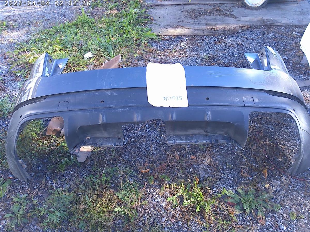 Defensa (parachoques) trasera usada original (OEM) Porsche Cayenne 2019-2023