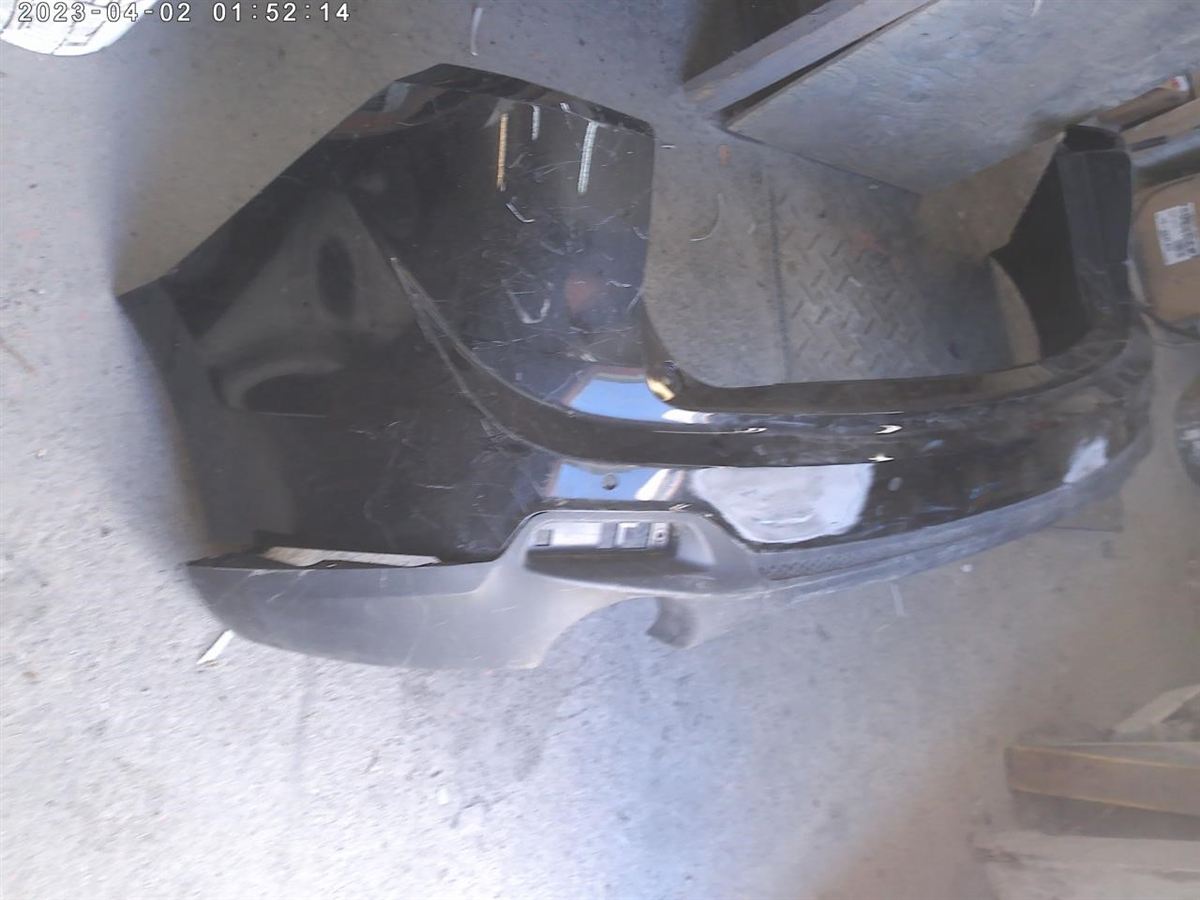 Defensa (parachoques) trasera usada original (OEM) Acura RDX 2019-2025