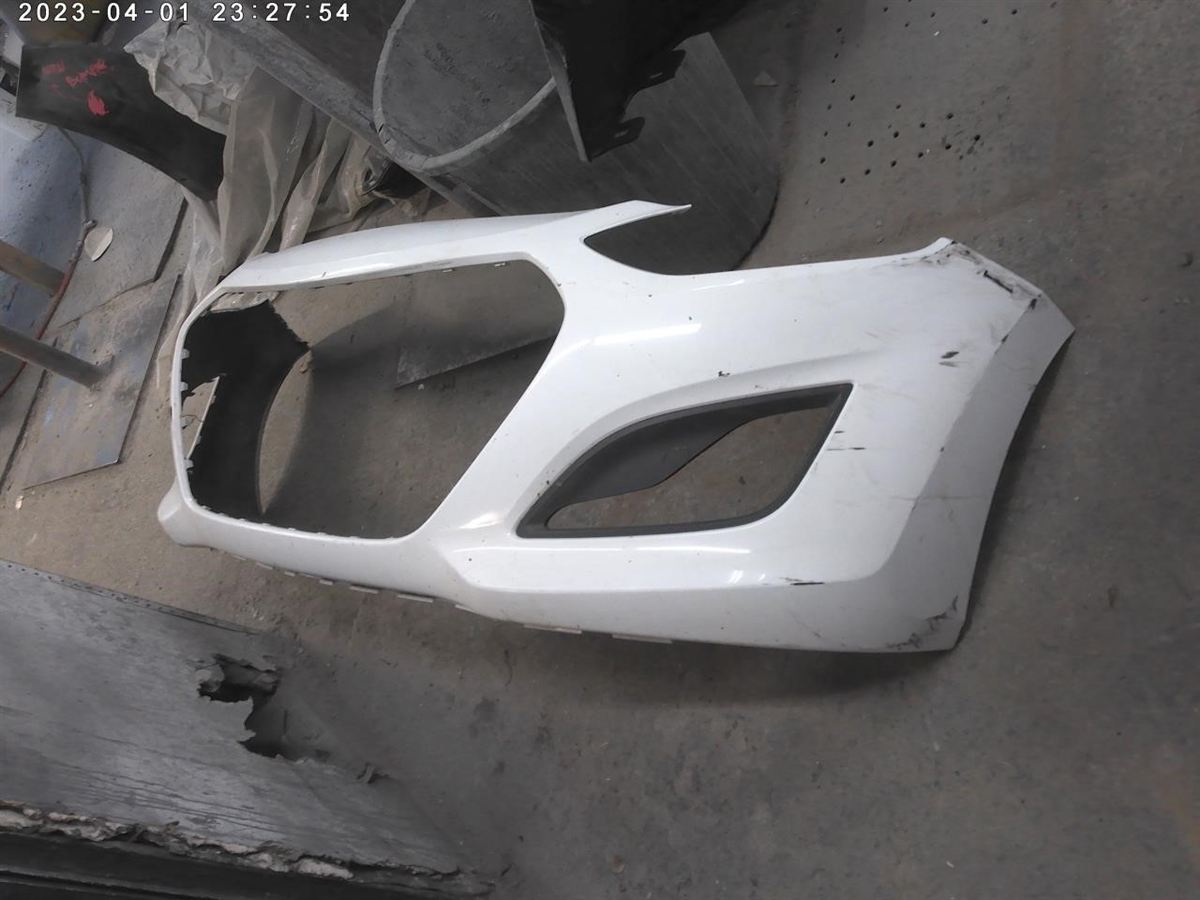 Front bumper energy absorber used genuine OEM Hyundai Elantra GT 2016-2017
