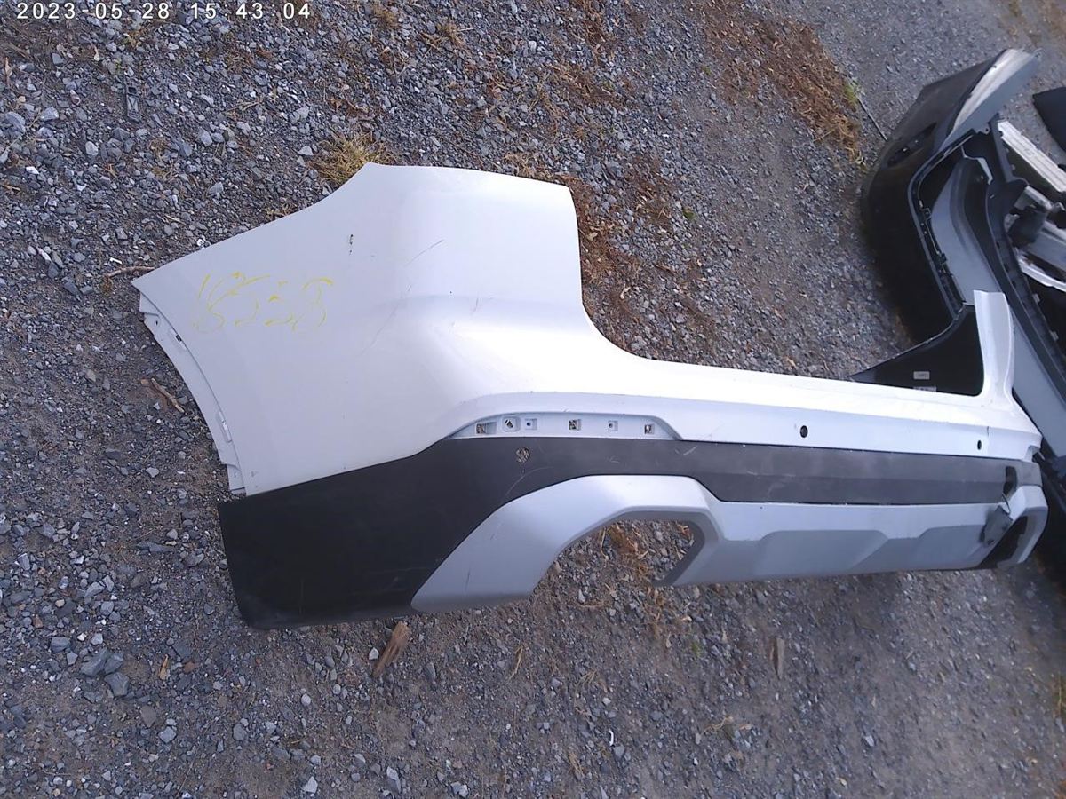 Faldón de defensa trasero usado original (OEM) BMW X4 2022-2025