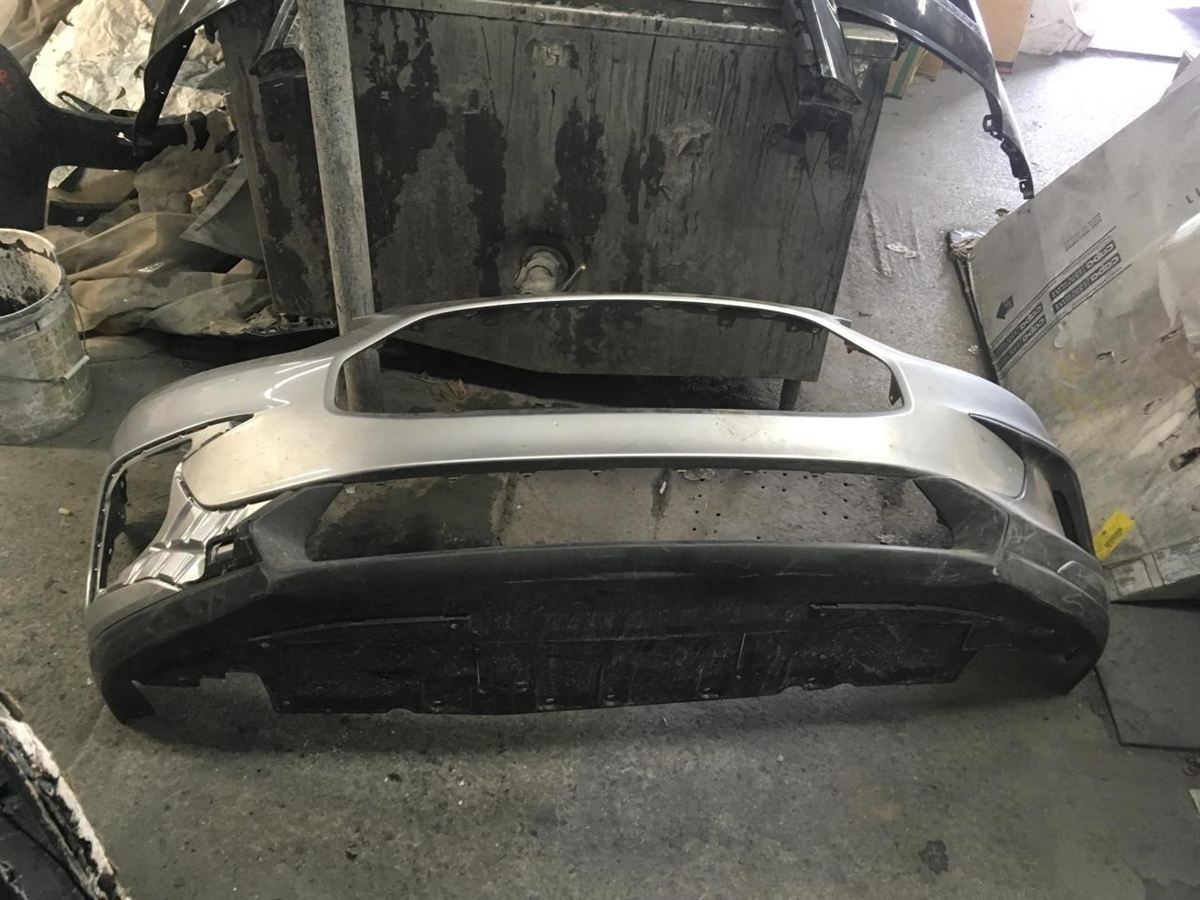 Front bumper grille used genuine OEM Honda HR-V 2023-2026