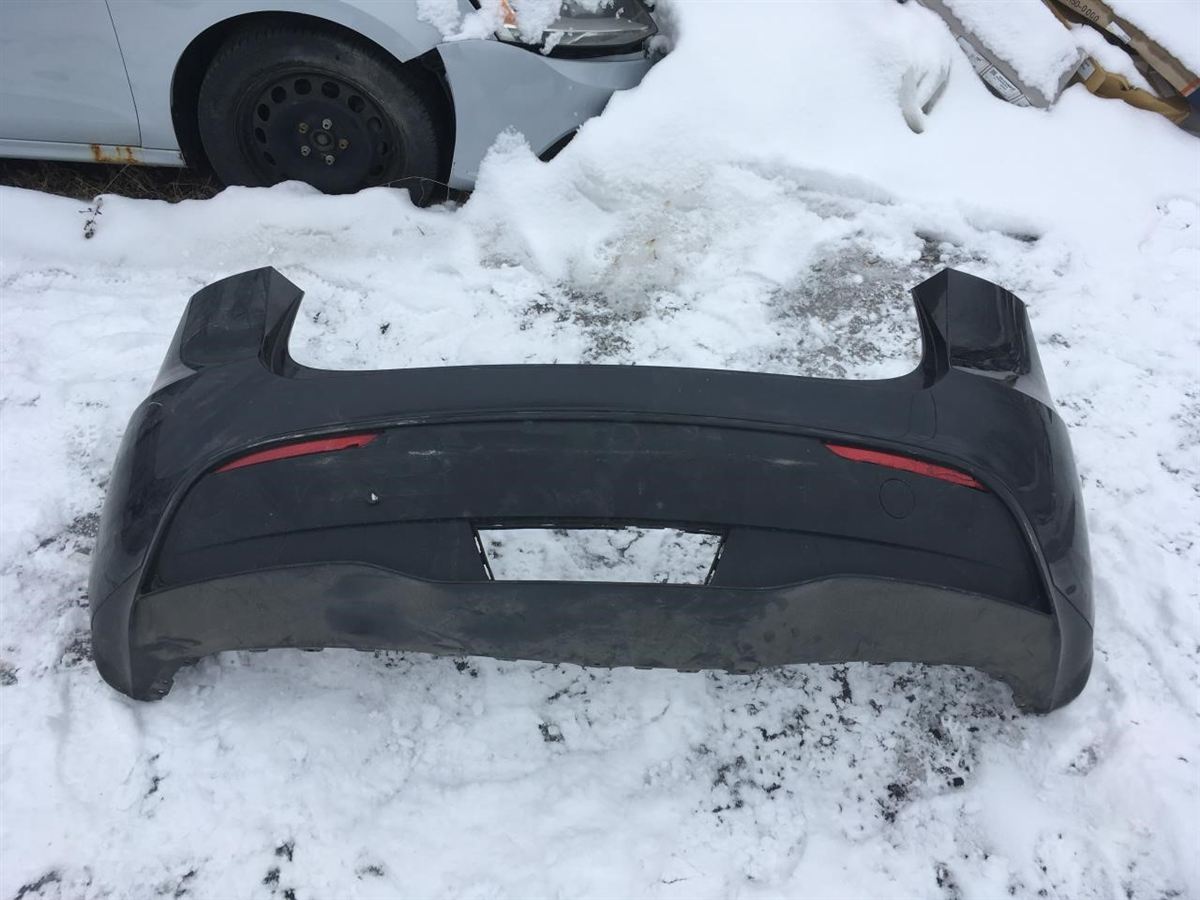 Rear Bumper assembly used genuine OEM Tesla Y 2020-2024