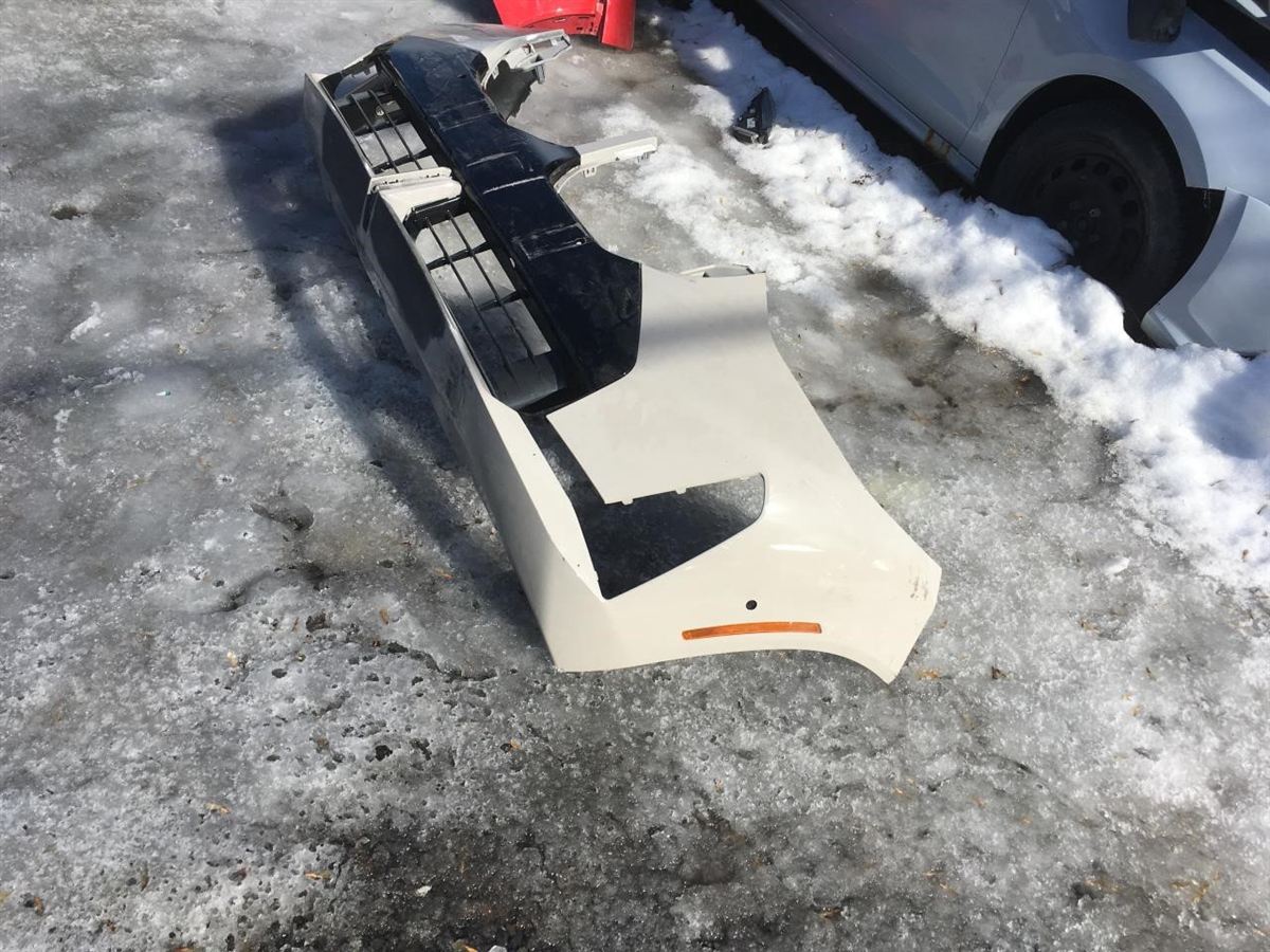 Front Bumper assembly used genuine OEM