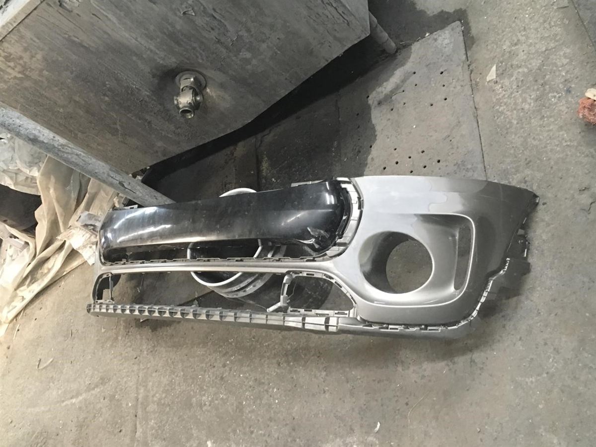 Front bumper cover used genuine OEM Mini Cooper Clubman 2016-2024