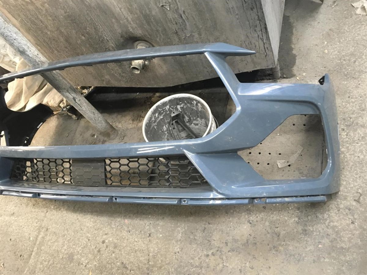Left front bumper insert used genuine OEM Ford Mustang 2024-2025
