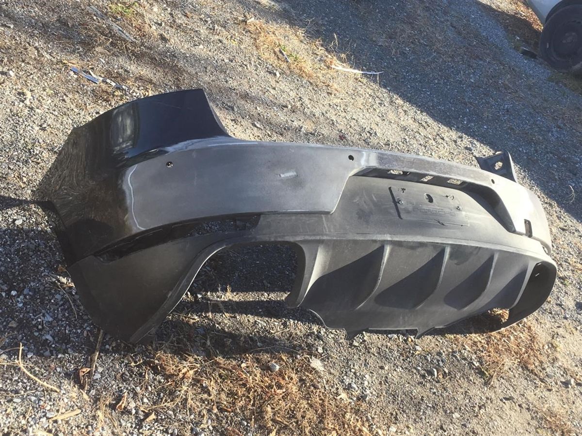 Rear Bumper Cover used genuine OEM Porsche Macan 2015-2018