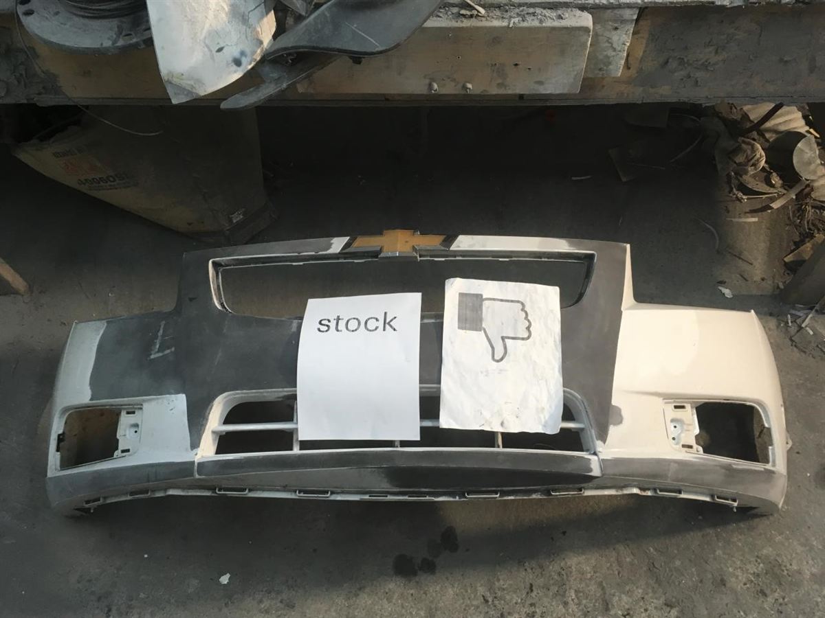 Defensa (parachoques) delantera usada original (OEM) Chevrolet Cruze 2011-2014
