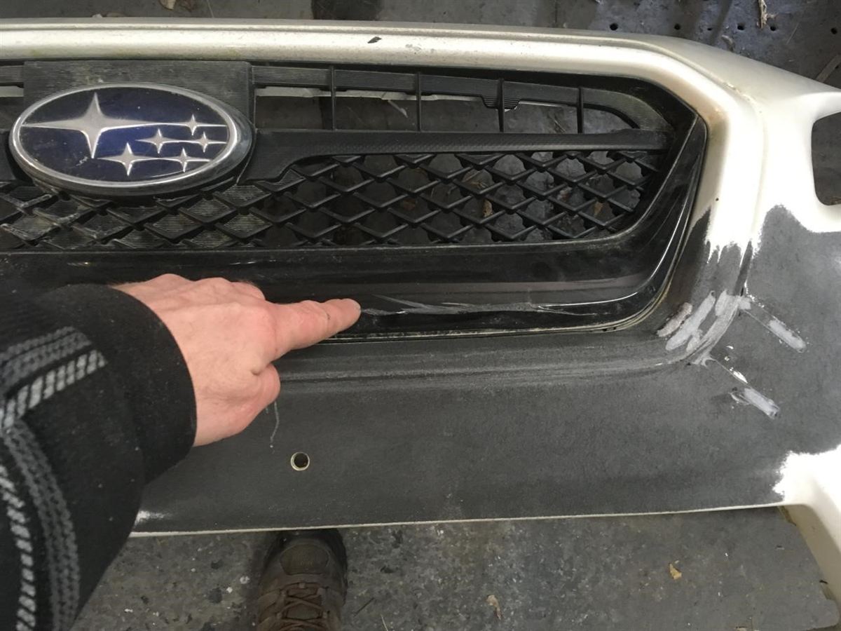 Front bumper grille used genuine OEM Subaru WRX 2015-2017
