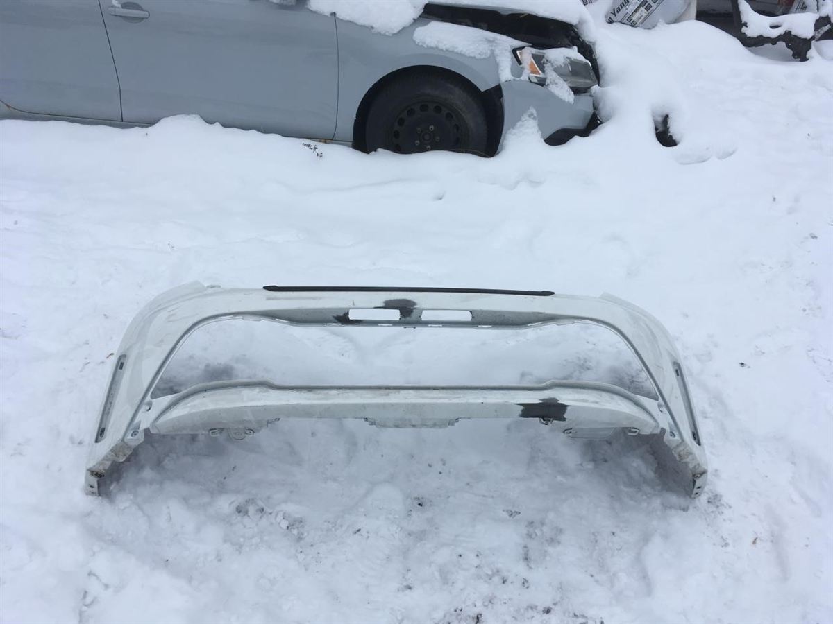 Rear Bumper assembly used genuine OEM Toyota Corolla 2020-2022
