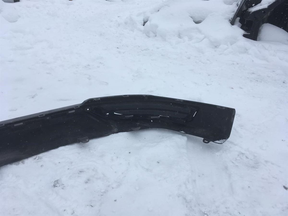 Defensa (parachoques) trasera usada original (OEM) Toyota RAV4 2019-2025