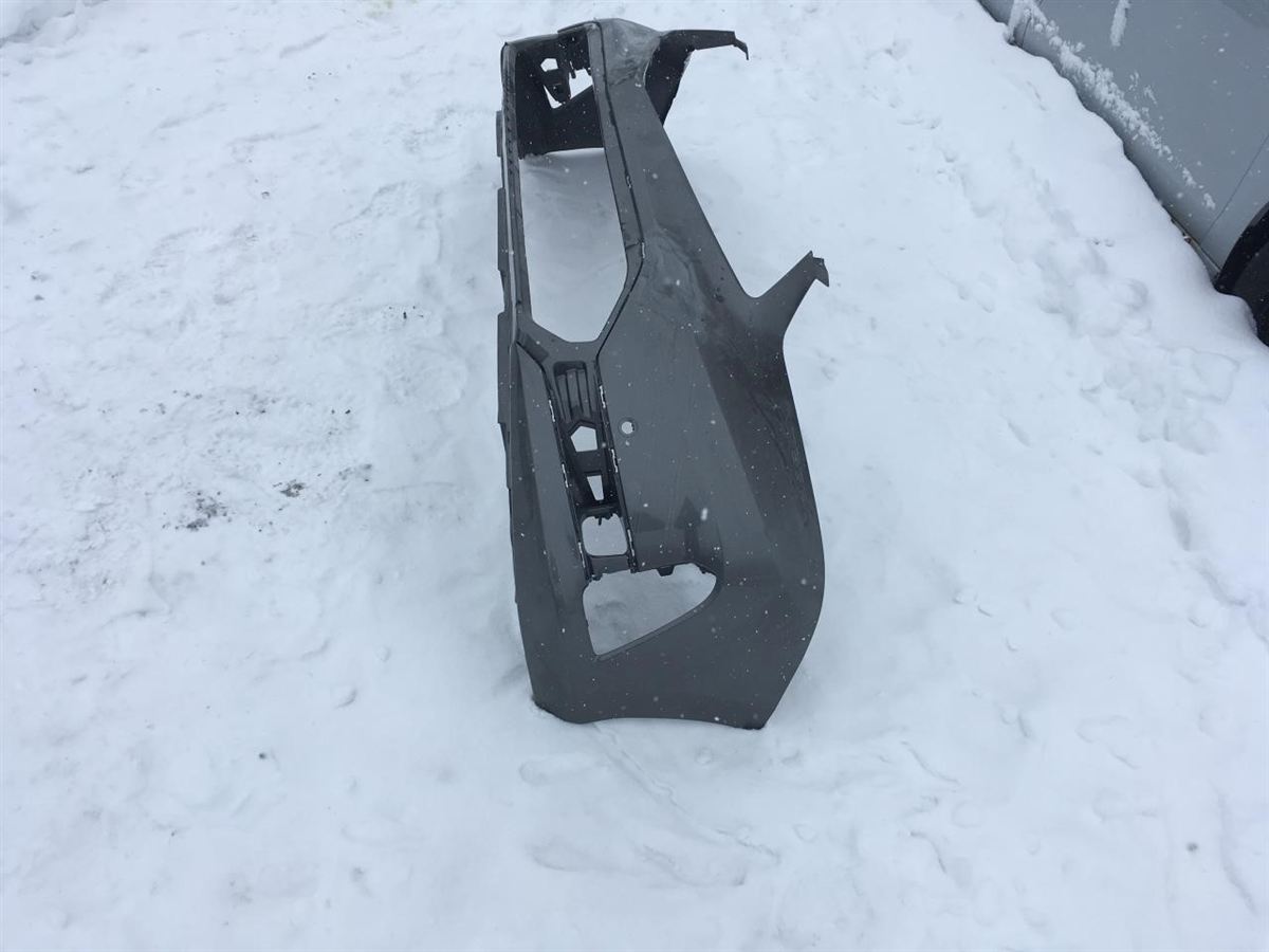 Defensa (parachoques) delantera usada original (OEM) Acura Integra 2023-2025