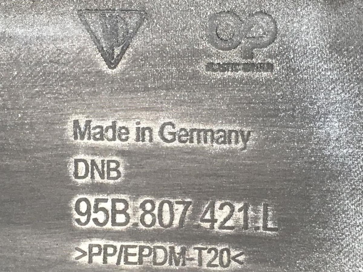 Defensa (parachoques) trasera usada original (OEM) Porsche Macan 2015-2018